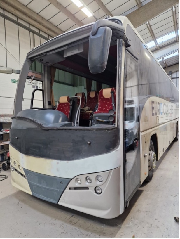 Eurocoaches (Yate) Front-end damage